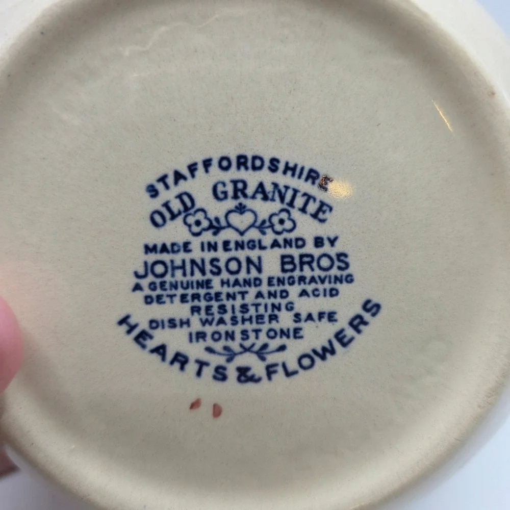 Johnson Bros Hearts & Flowers Old Granite Ironstone Saucepan Butter Warmer